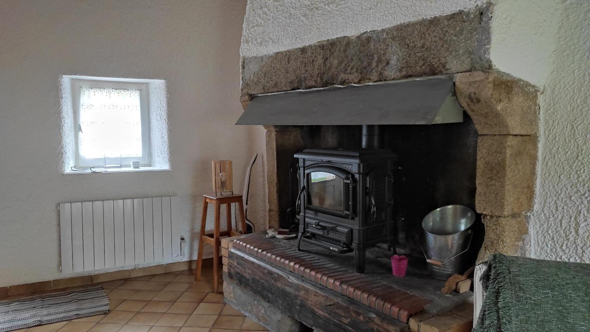 Gite La Roche Bertignat Dış mekan fotoğraf